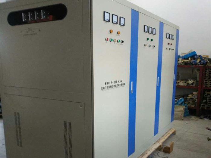 穩(wěn)壓電源 SBW-S-Y-1084 輸入電壓304－456V 輸出電壓380v 50Hz 功率1084KVA